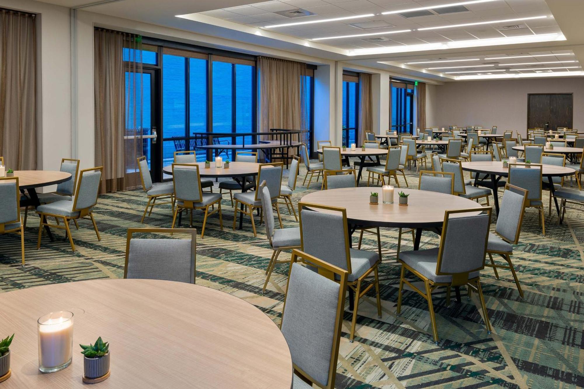 Courtyard By Marriott Atlanta Midtown Hotel Eksteriør billede