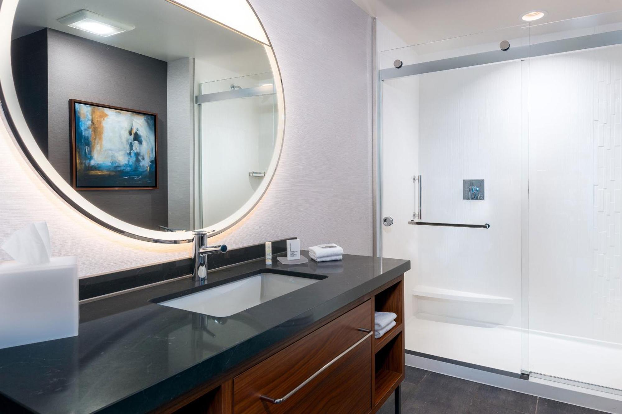 Courtyard By Marriott Atlanta Midtown Hotel Eksteriør billede